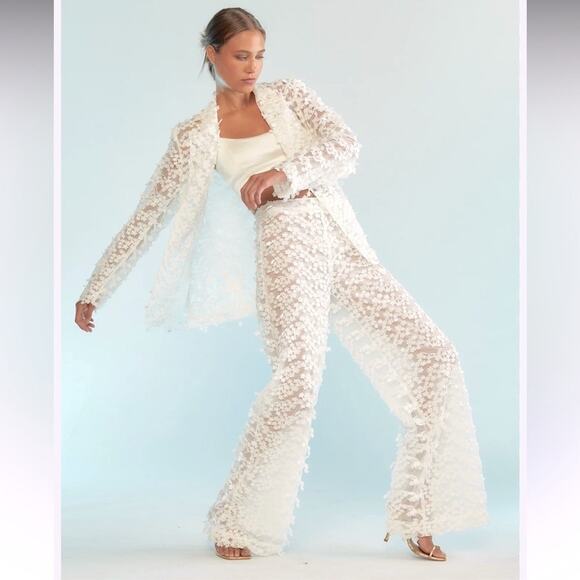 Cynthia Rowley Pants - Cynthia Rowley 3D Tulle Floral Appliqué Wide-Leg Pants